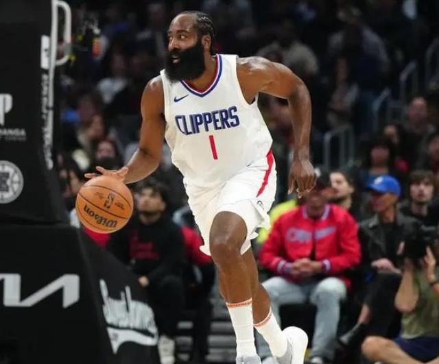 火箭正式签下前状元，霍乐迪将携手哈登再战的简单介绍