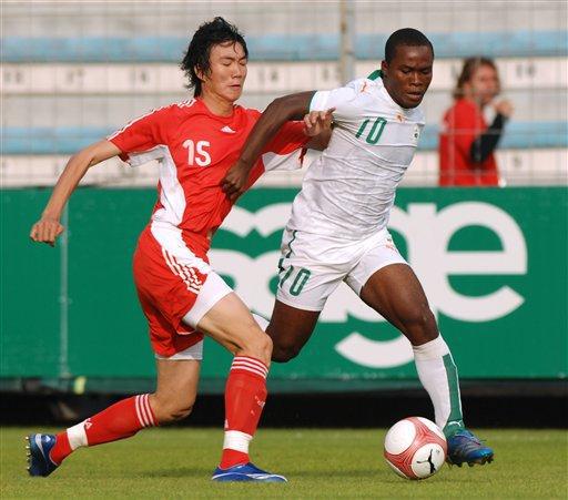 开云体育中国-阿联酋球队不敌强手，伊朗劲旅力挫对手