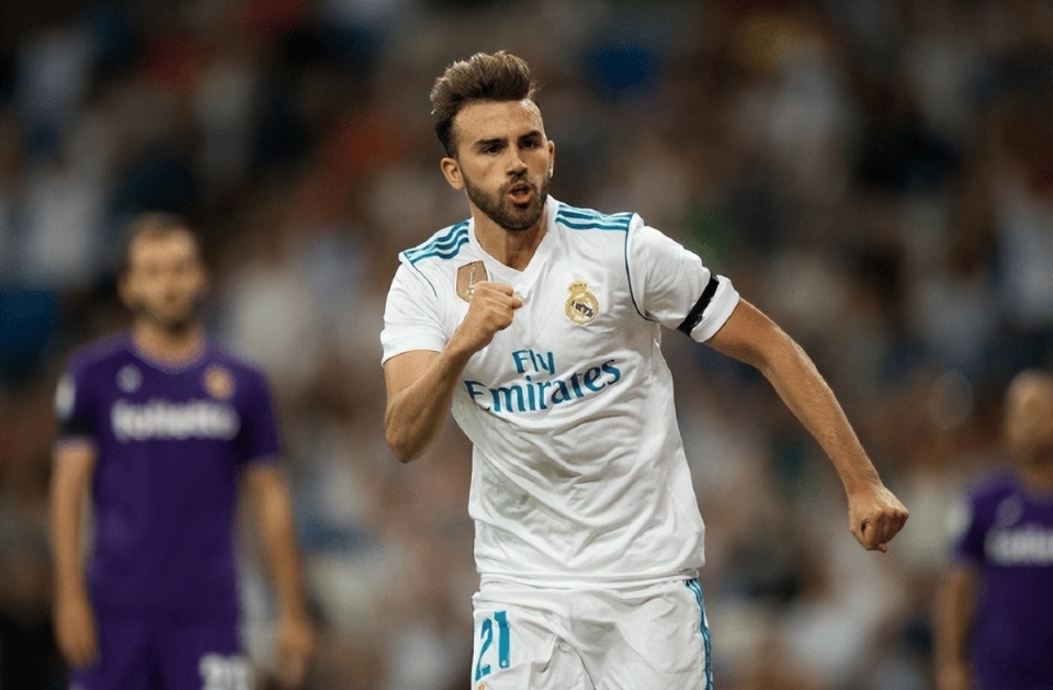 开云体育下载-拜仁慕尼黑门将劳尔荣膺德甲最佳守门员，稳固球门的简单介绍