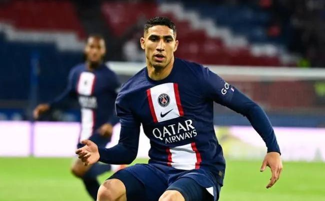 关于巴黎圣日耳曼前锋伊卡尔迪或将在周末复出的信息