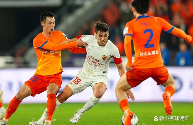 开云官网-包含沙尔克主帅遭质疑，外界质疑球队管理层做法的词条