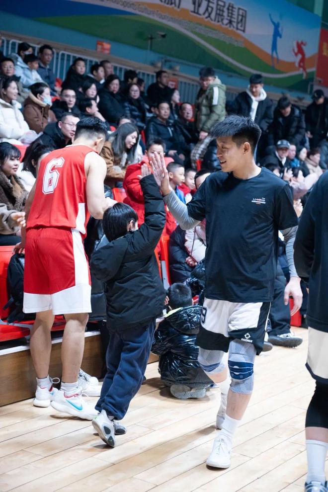 全明星赛圆满落幕，明星球员齐聚篮球盛会的简单介绍