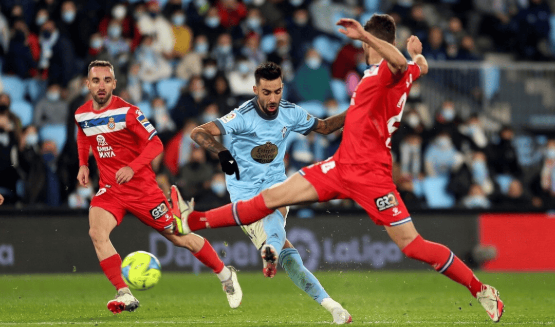 巴伦西亚客场取胜，升至积分榜前列的简单介绍