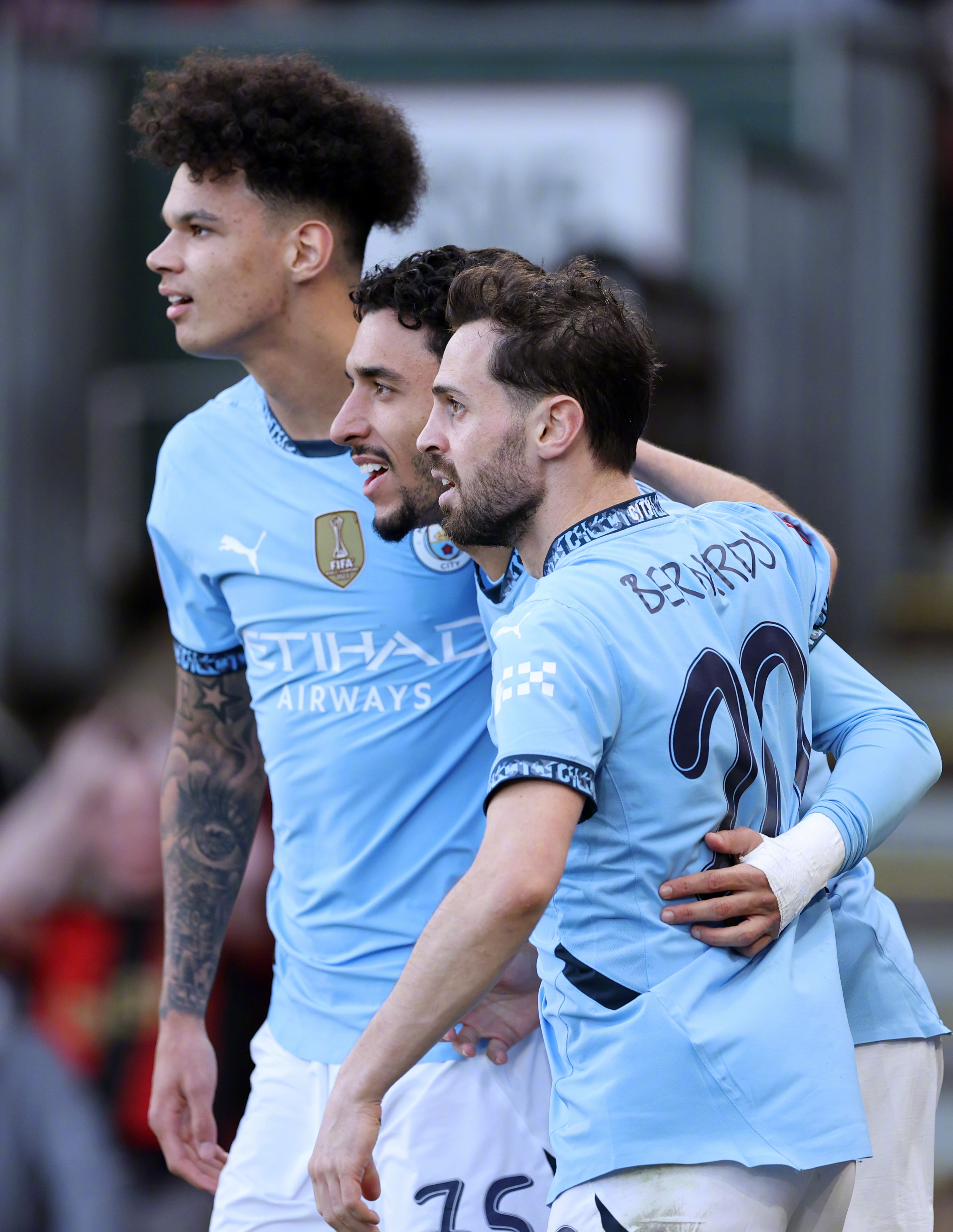 伯恩茅斯主场三球告捷，赛季目标有所调整的简单介绍