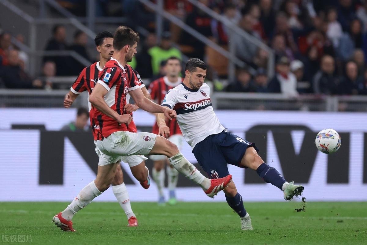 开云平台-包含AC米兰客场对战AC里昂，晋级前路艰难的词条