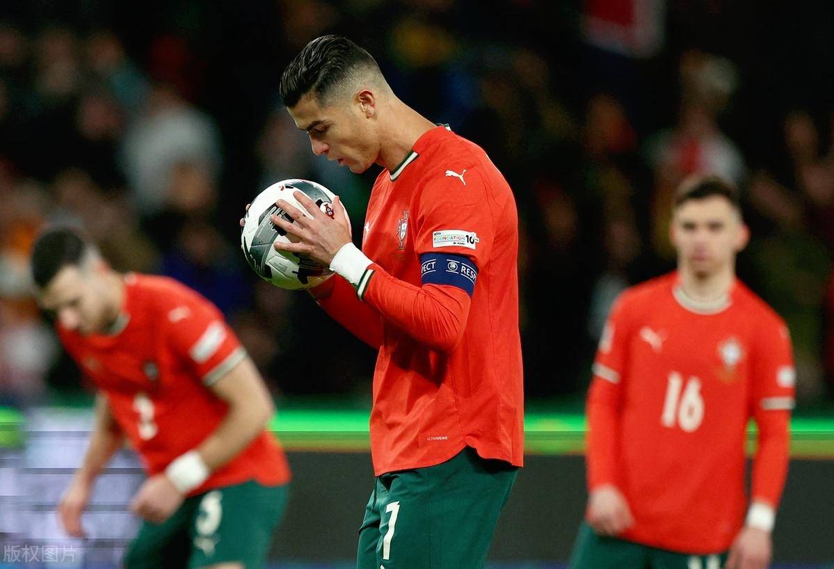 开云体育登录-C罗在德甲中绝杀东契奇，争议判罚的简单介绍