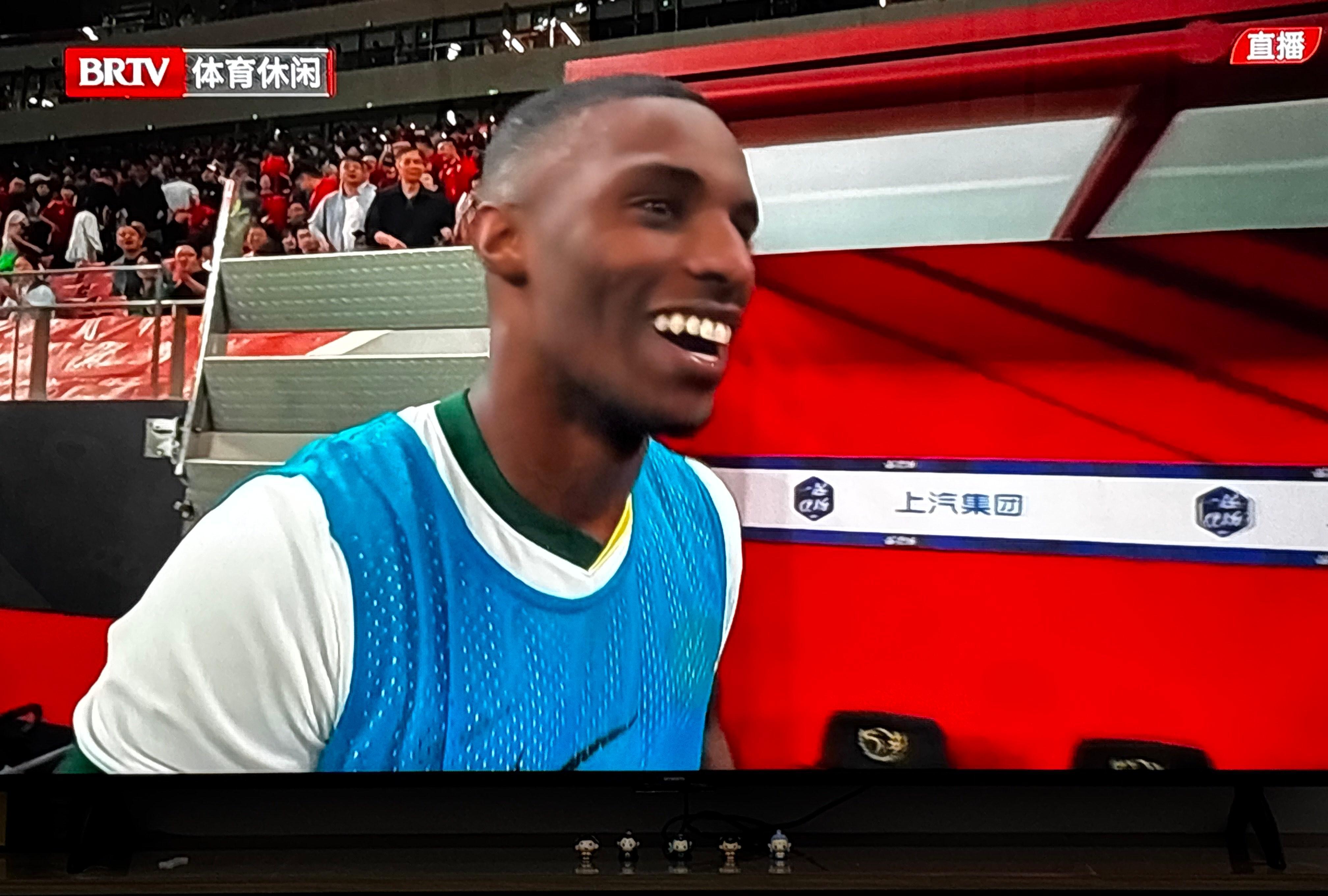 国安主场击败上港，积分榜第二