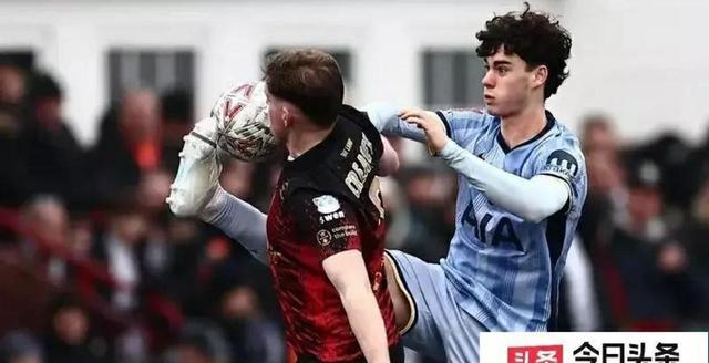 开云官网-火力全开！国家队在欧锦赛预选赛中大胜对手的简单介绍