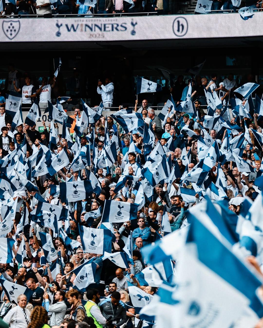 热刺主场战胜布赖顿，取得胜利