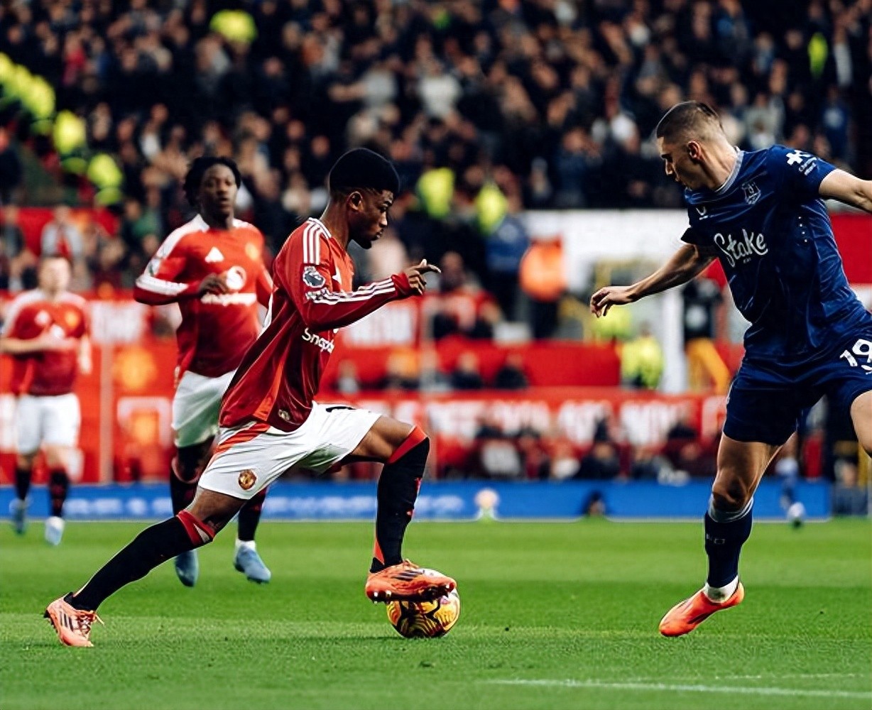 开云APP-曼联逼平富勒姆！英超第一轮首秀不尽如人意