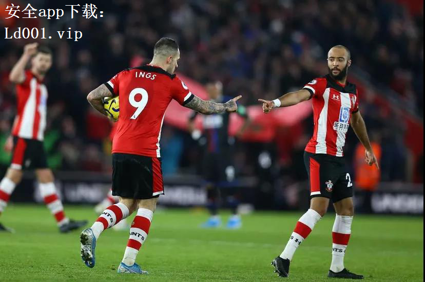 包含阿尔梅里亚逆袭成功，逐渐追近上赛季排名的词条