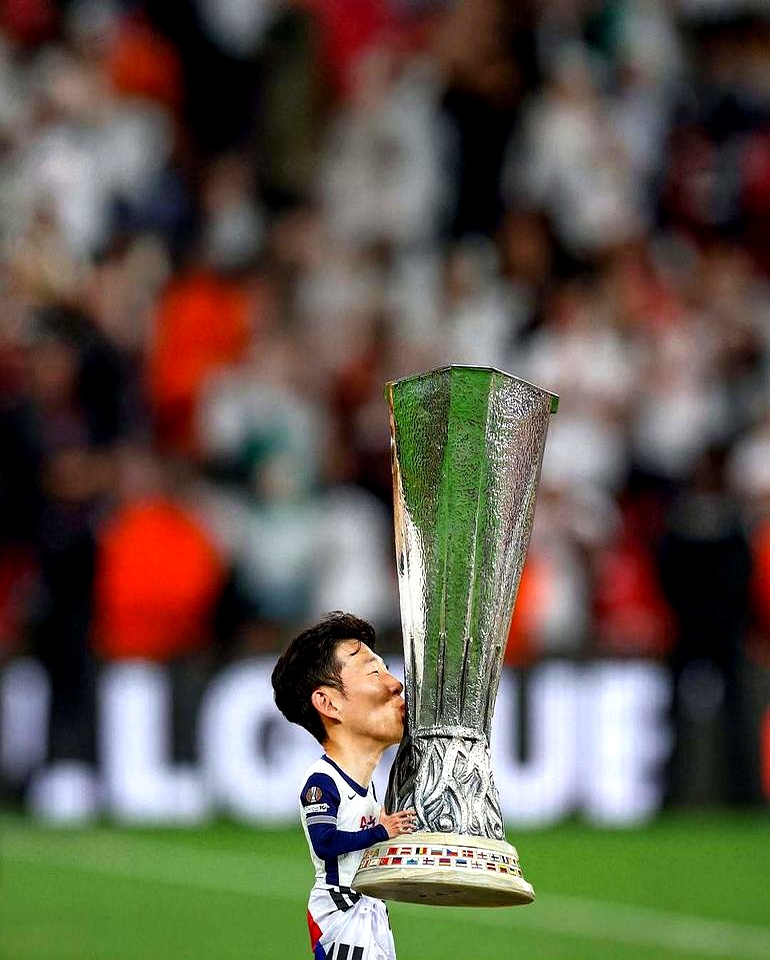 开云体育在线-尤文图斯逆转热刺，晋级欧冠强