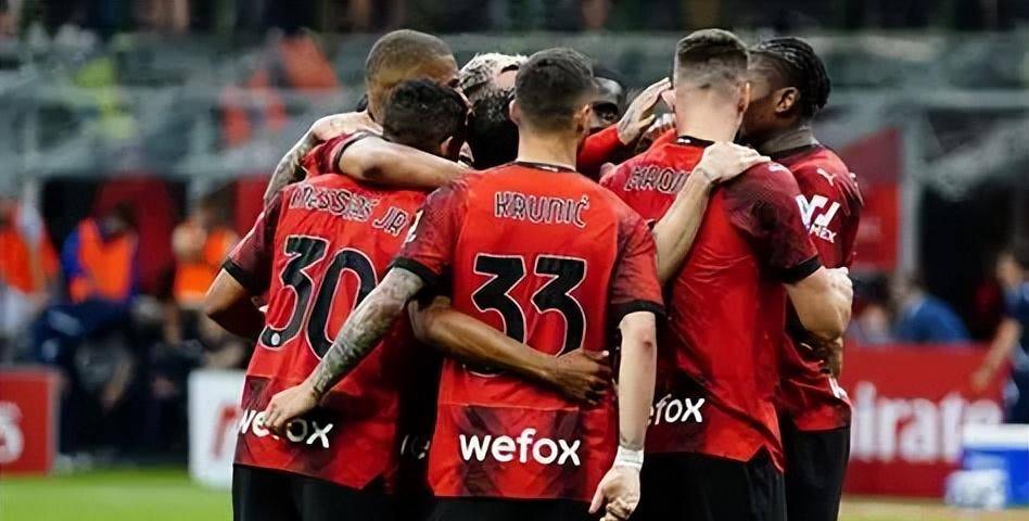 包含AC米兰客场大胜，重回联赛前三的词条