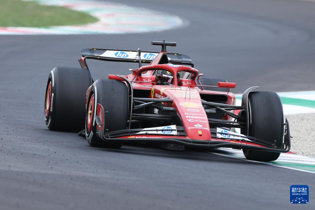 索伯车队绝杀威廉姆斯，皮亚斯特里状态火热