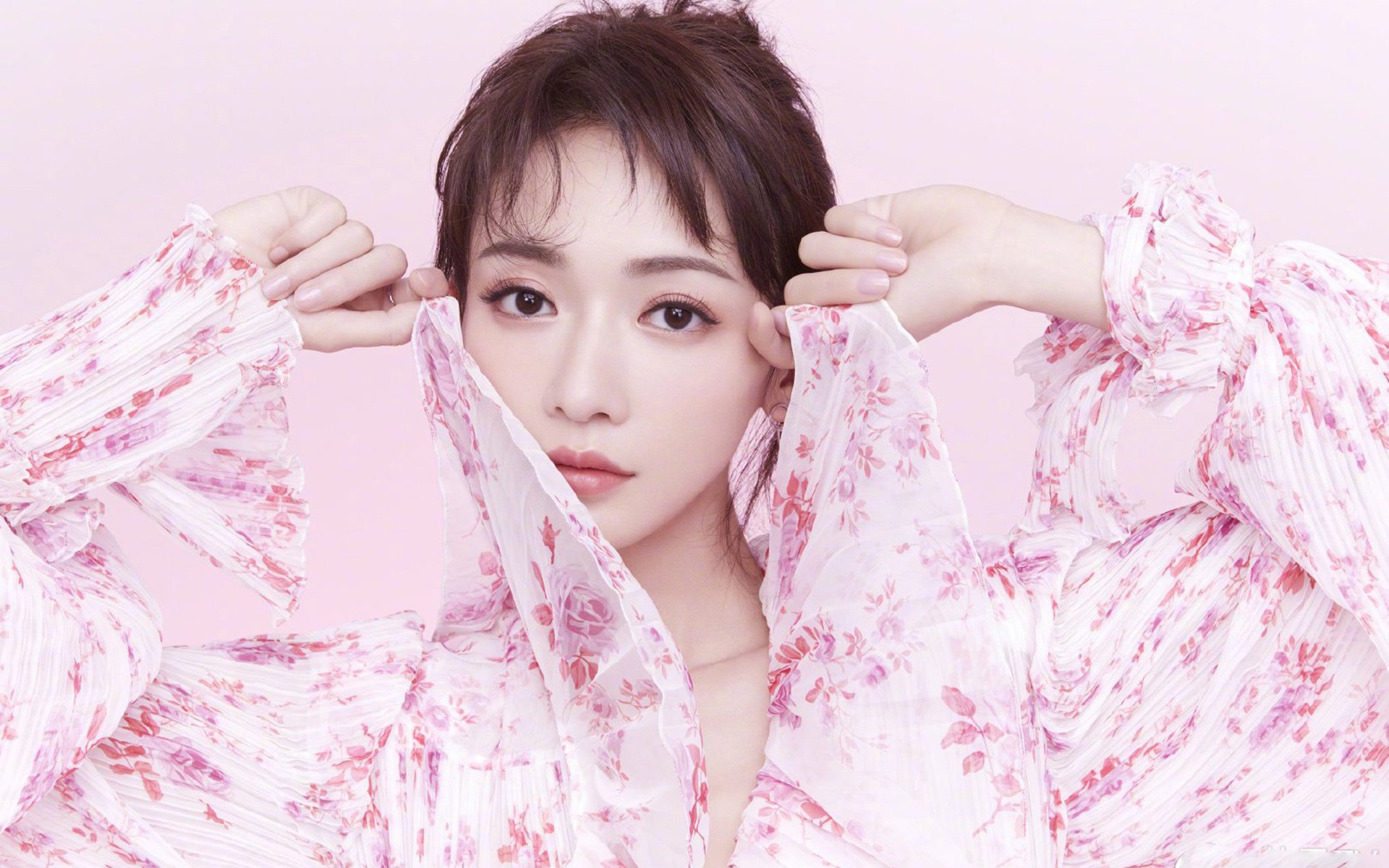 开云体育APP下载-奥斯梅恩帽子戏法引爆全场，塞维利亚强势晋级哥斯达黎加劲旅俯首