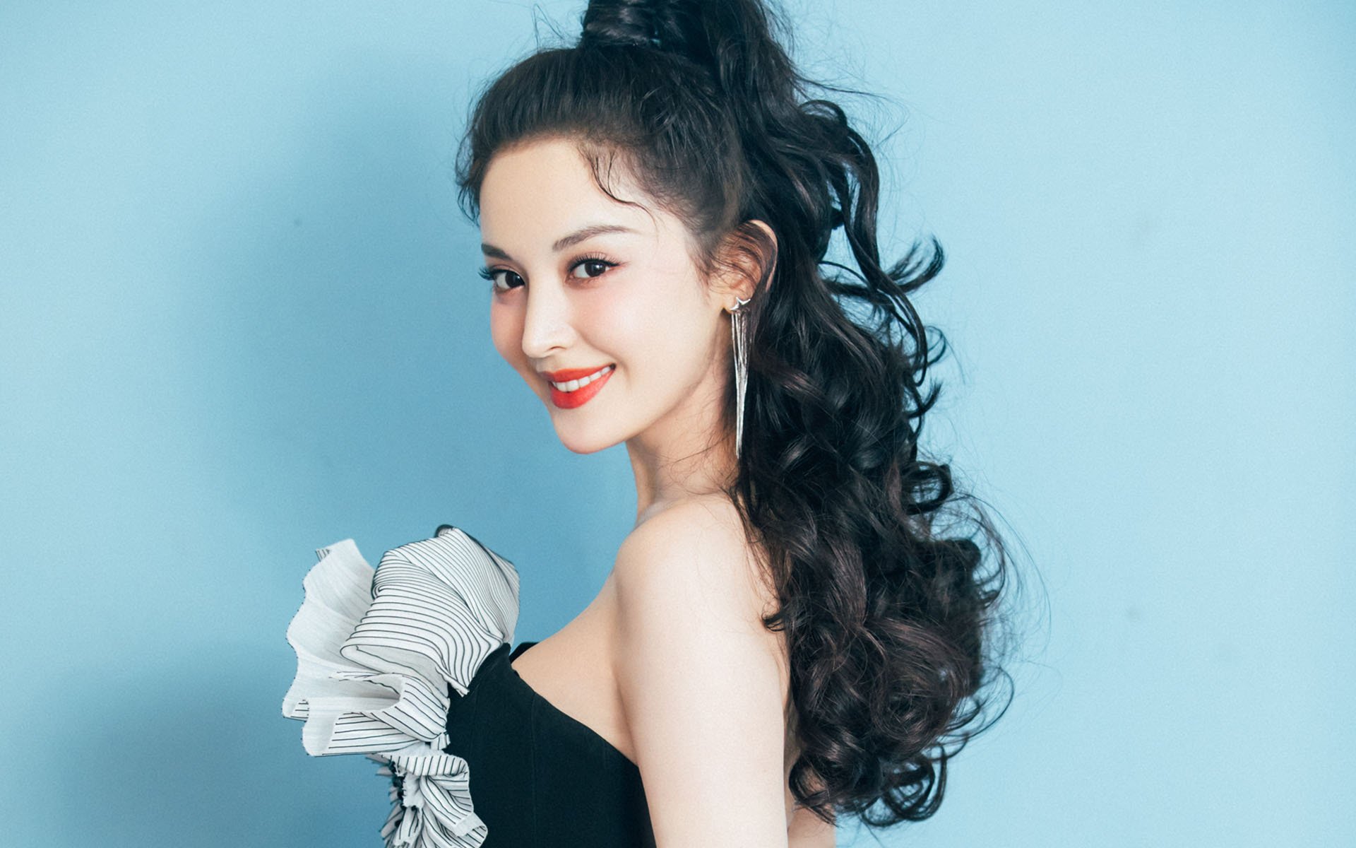 开云APP-北境寒夜中的亚平宁火焰，拉齐奥绝境翻盘，弗拉霍维奇三连击铸就经典