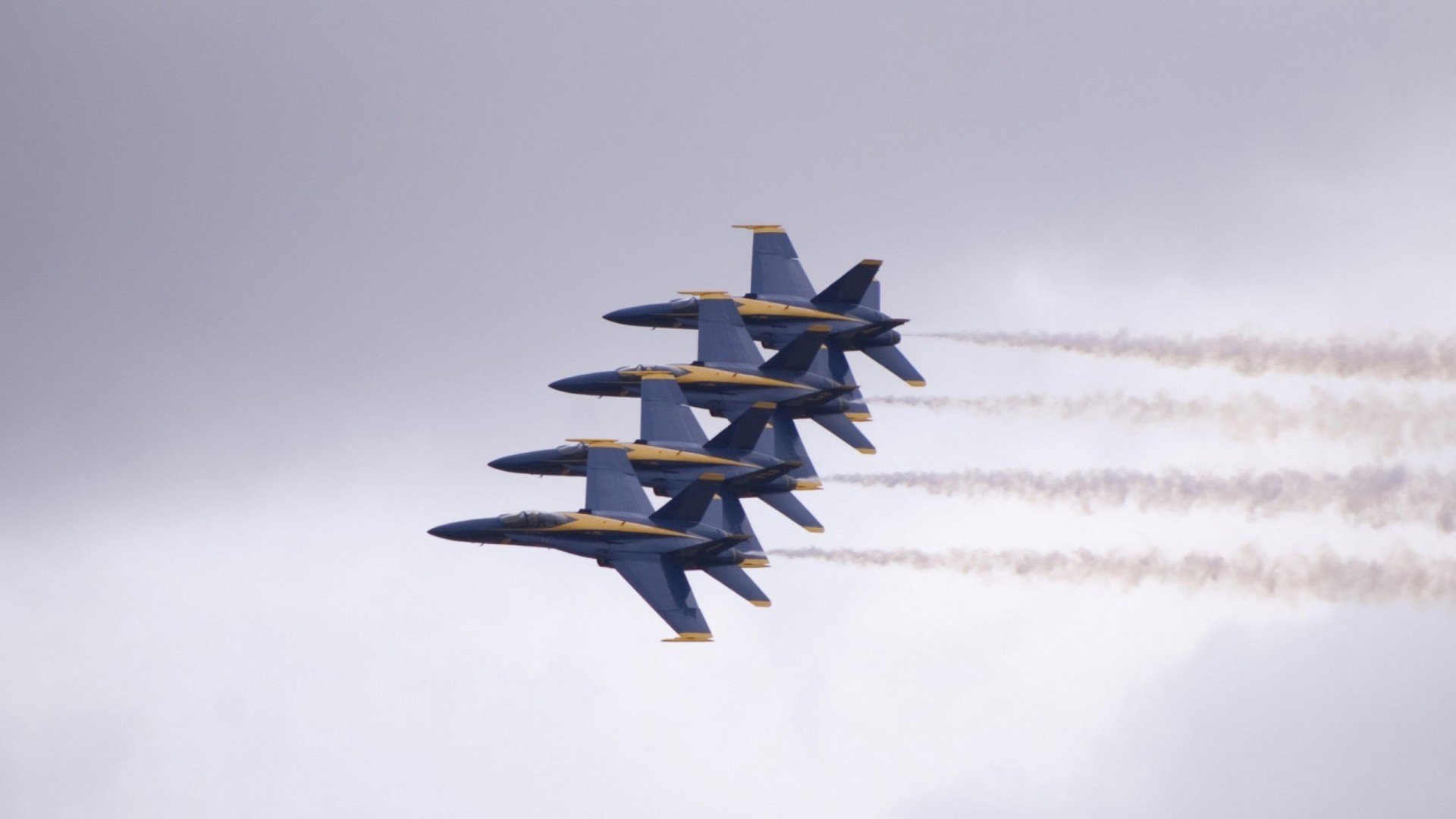 绿茵与硬木的交响,西甲国家德比之夜与浓眉生涯之夜的激情共鸣