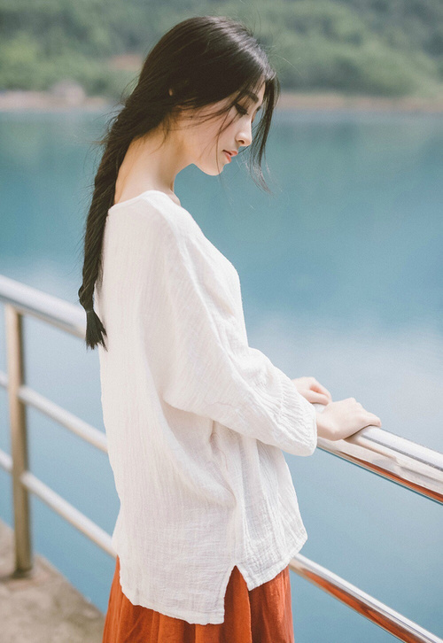 文班亚马,攻防转换的暴风眼,雄鹿绿军之战的无解方程式