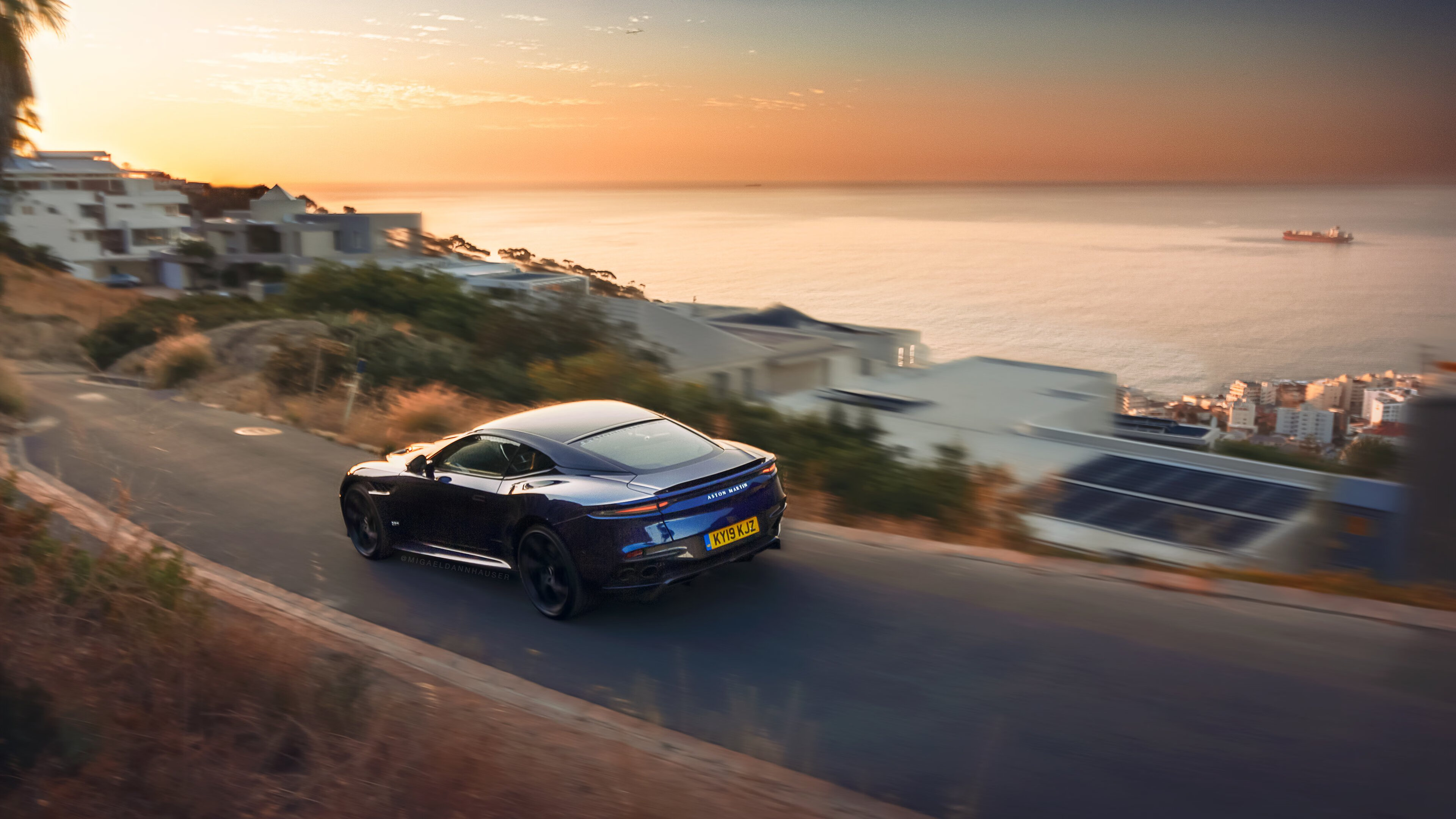 绿茵场与石油权杖,当贝林厄姆一球击穿北欧神话